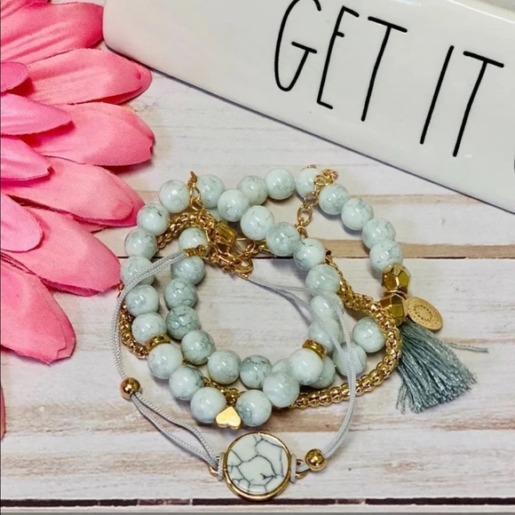🔥3/$25🔥4 Piece Marble Pattern Beaded Bracelet - Picture 3 of 4